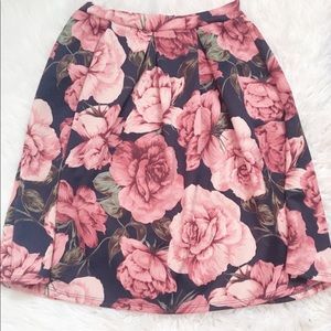Floral Pleated Skirt